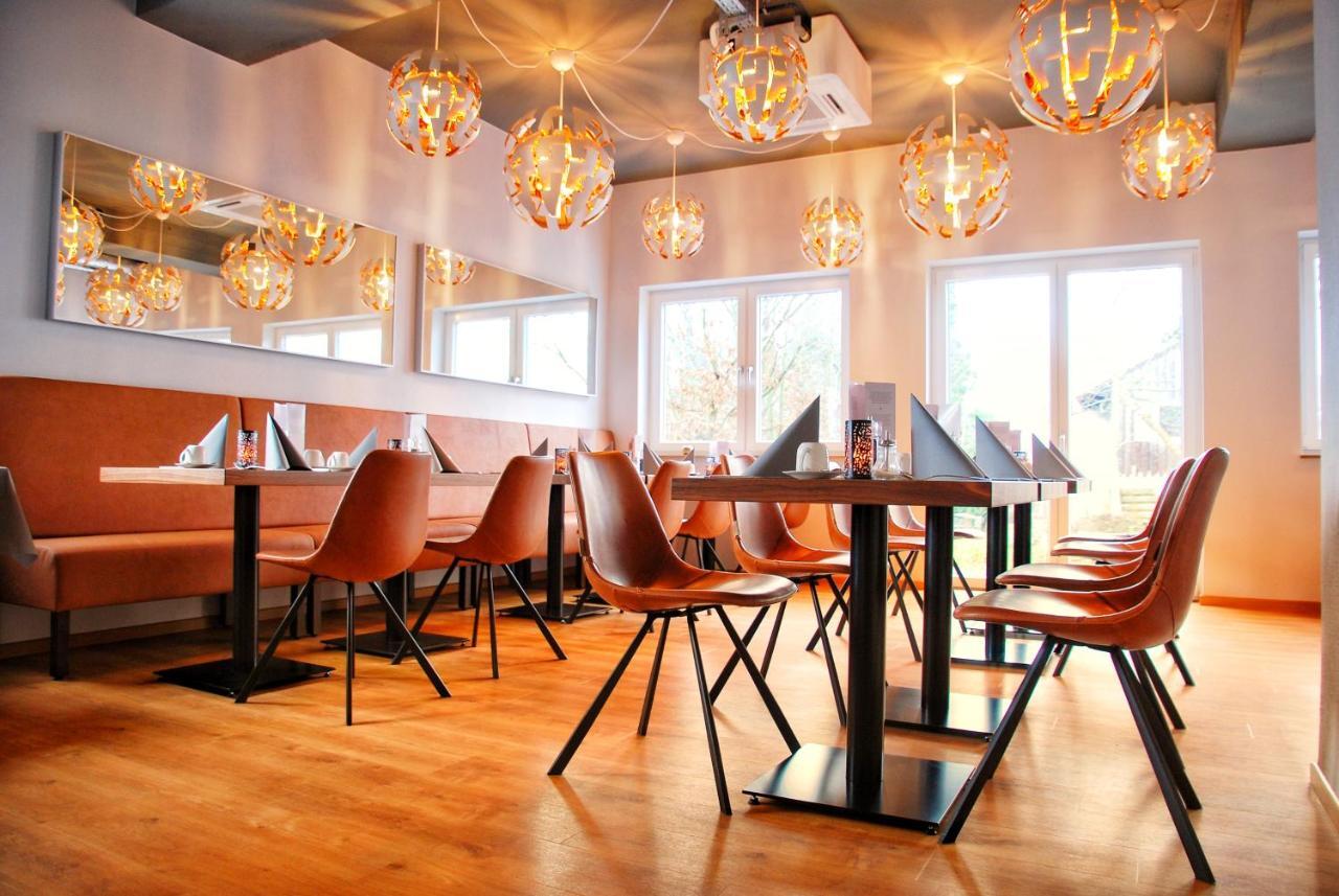 Walldorf Suites Boutique Hotel エクステリア 写真