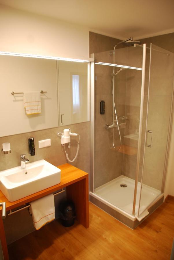 Walldorf Suites Boutique Hotel エクステリア 写真